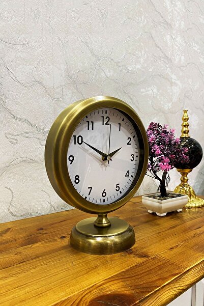 Genel Markalar 25x20 Cm Eskitme Metal Lüks Masa Saati