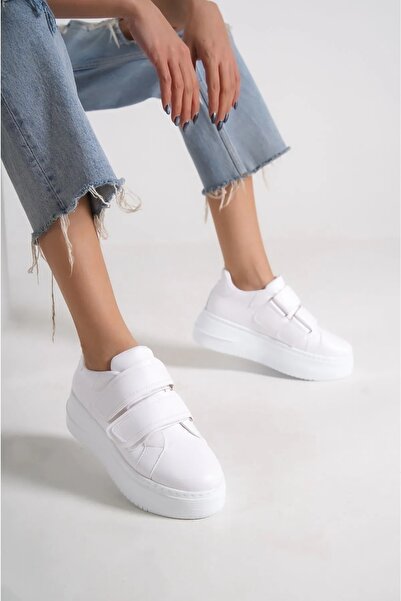 Scarpebutik أحذية رياضية رياضية ذات نعل سميك وشريط فيلكرو مزدوج