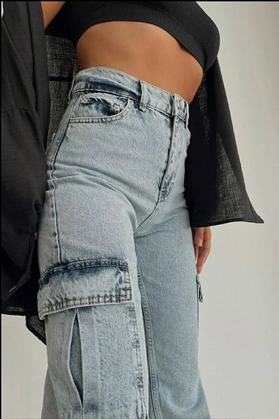 Trn JNS Bezkapsové kalhoty Iza Light Blue Snow Wash Cargo s volnými zády z lycry se super vysokým pasem Jean kalhoty