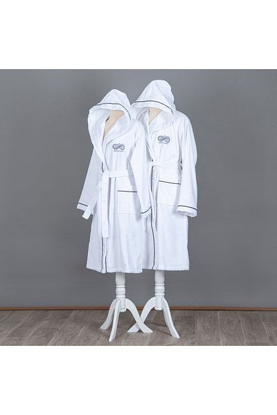 NICEHOMEART Velvet Embroidered Hooded Bathrobe