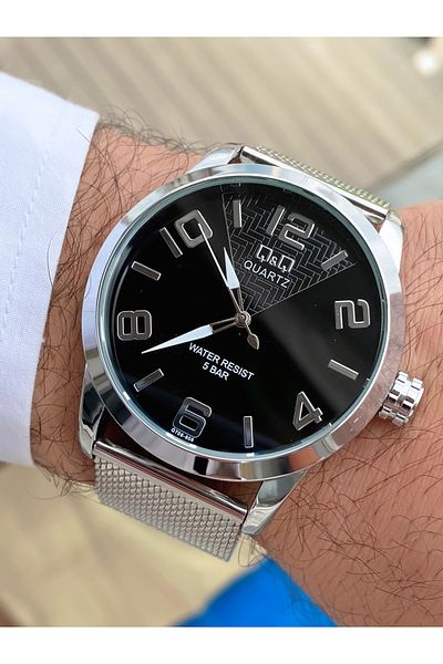 Q&Q Q811J9021Y Silver Color Classic Men's Wristwatch