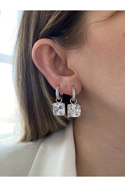 Pinery Jewels Vıp Seri - Seri Montürlü Kare Beyaz Kalp Taşlı Küpe