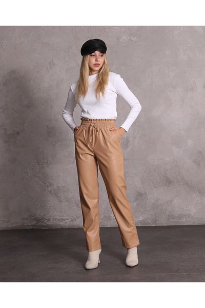 1Moda1Tarz Γυναικείο παντελόνι Milk Coffee ψηλόμεσο από συνθετικό δέρμα με λεπτομέρεια από καουτσούκ και δαντέλα
