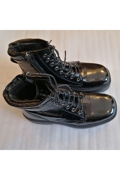 Giuseppe Mengoni Women's genuine cowhide patent leather black lace-up zipper anti-slip thick light eva sole postal boots