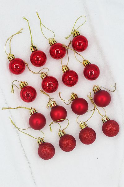 Yusuf Dirik YD Party Supplies Christmas Tree Ball Shiny Glitter Matte Red Mini Size 3 cm 16 Pieces