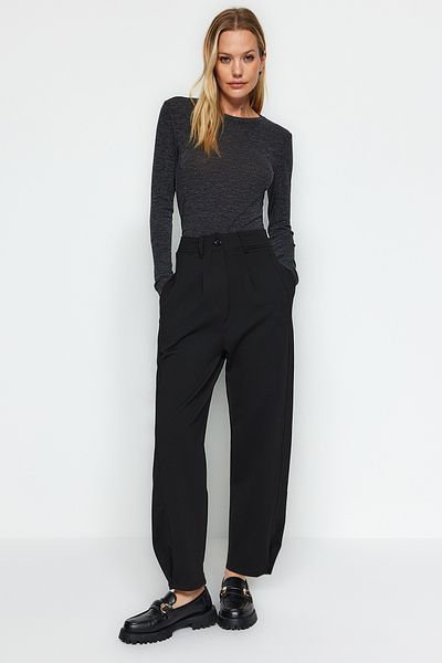 Trendyol Collection Black Pleated Wide/Relaxed Cut High Waist Carrot Fit Interlock Knitted Trousers TWOAW24PL00143