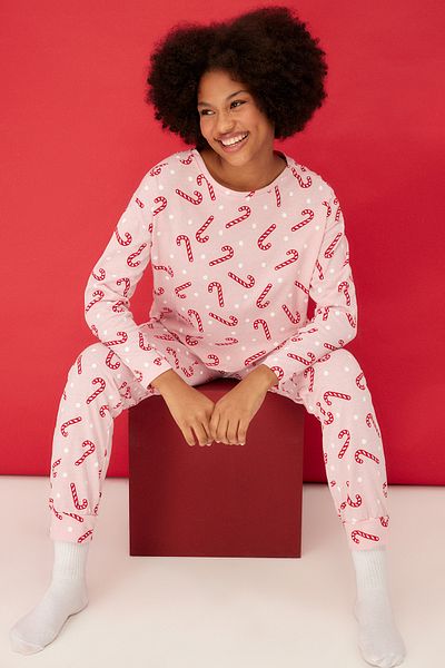 Trendyol Collection Růžová 100% bavlna pletené pyžamo s vánoční tématikou Thmaw21Pt0771