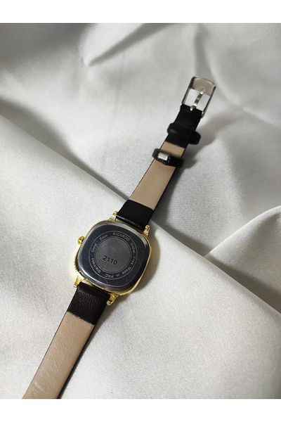 Ricardo Minimal-vintage Leather Cord Women's Wristwatch