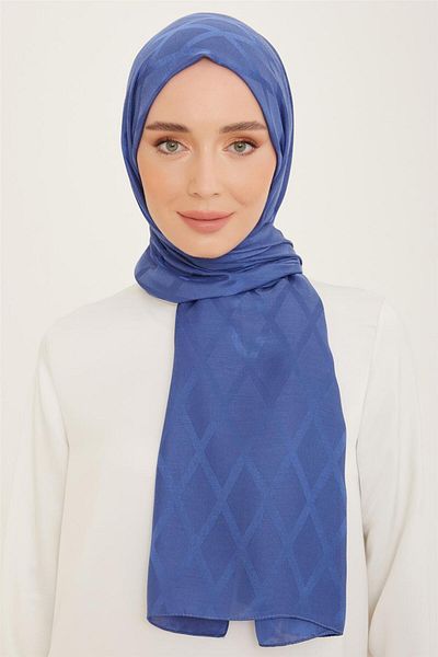 Armine Trend Ruby Shawl 3 125