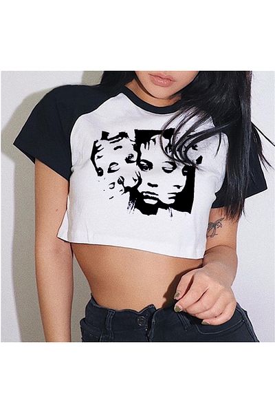 Toum Y2k Face And Eyes White Raglan Sleeve Crop