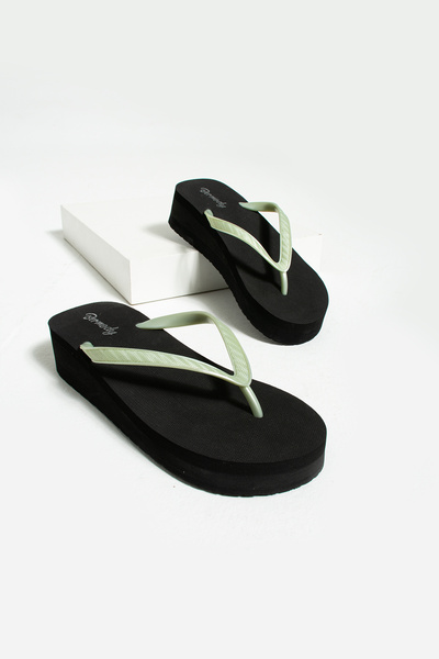 Bermody Papuci de plajă cu platformă verde Pamela, din PVC, rezistenti la durere