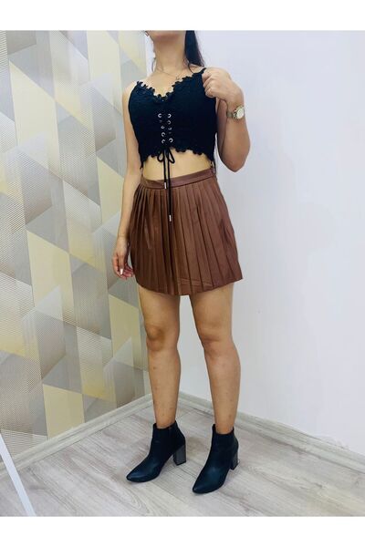 SUSEEMODA Önü Pileli Deri Şort Etek