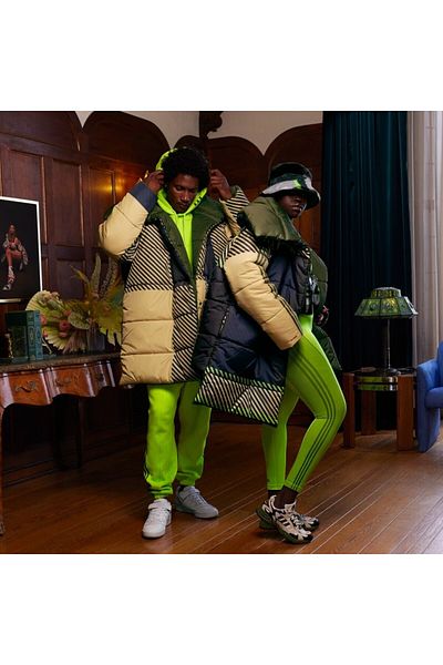 adidas Beyonce Ivy Park Halls Of Ivy Reversible Asymmetrical Puffer Jacket HE3749