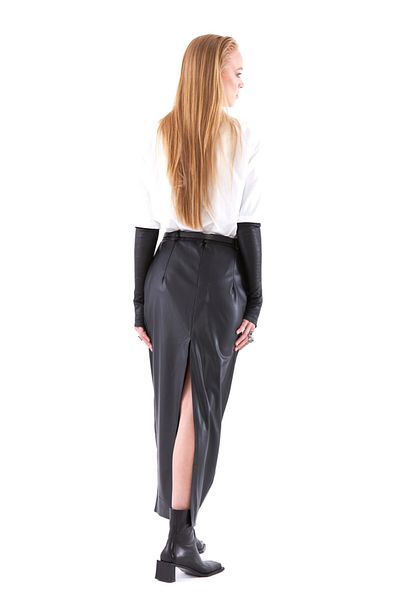 THIMOON Black Belted Slit Long Leather Skirt