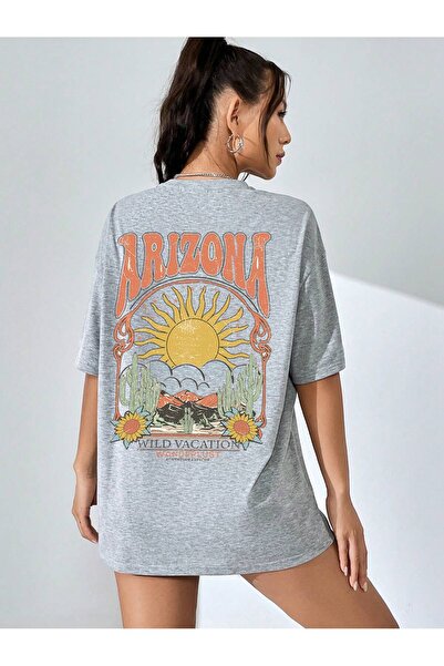 Adrift Tricou supradimensionat cu desene animate și design grafic, seria Cart...