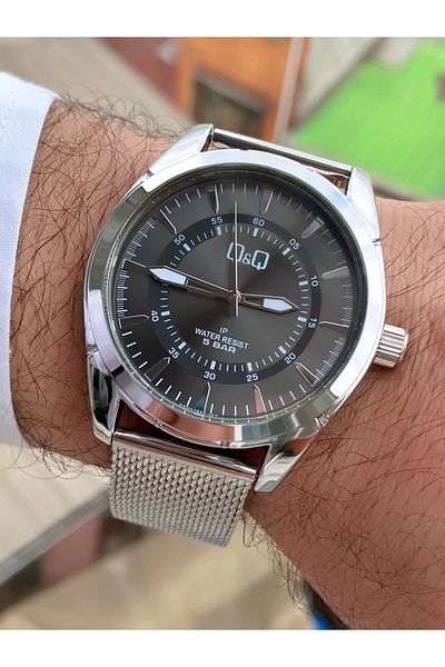 Q&Q Q811J9020Y Silver Color Classic Men's Wristwatch