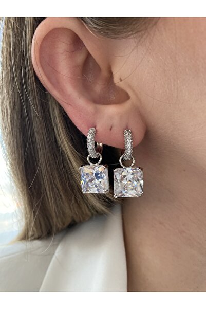 Pinery Jewels Vıp Seri - Seri Montürlü Kare Beyaz Kalp Taşlı Küpe