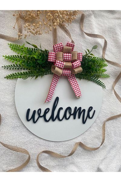 HOBİ55 Στολίδι πόρτας Welcome White Gift Leafed 2023-1 με κόκκινη κορδέλα