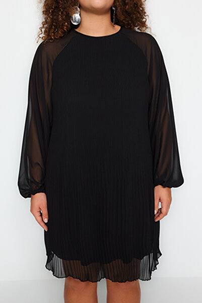 Trendyol Curve Μίνι υφαντό φόρεμα μαύρο ίσιο κόψιμο/μετατόπιση TBBAW24AH00075