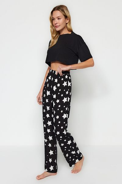 Trendyol Collection Tkané spodky pyžama z viskózy s černým vzorem THMAW24PJ00012