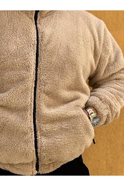 NO 601 Млечнокафяво плюшено яке Wellsoft със стояща яка и джобове с цип, голямо изрязано плюшено яке