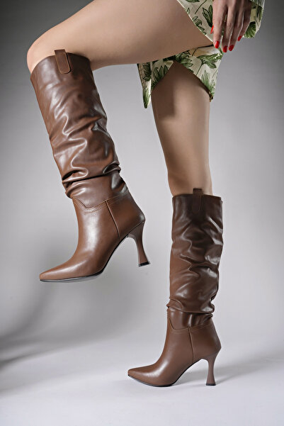 Riccon Bhelzilo Dámské kozačky na podpatku 00128511 Tan Skin