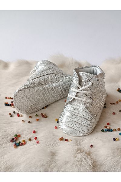 Hodore Patterned Silver Genuine Leather Baby Booties