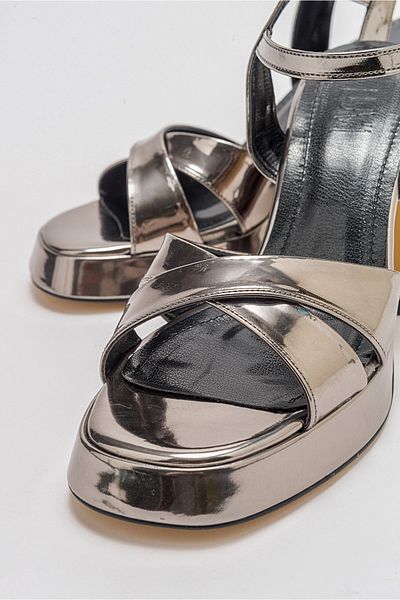 LuviShoes Pantofi cu toc pentru femei LELLO Platinum