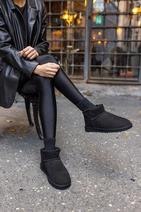 Bot ugg hotsell
