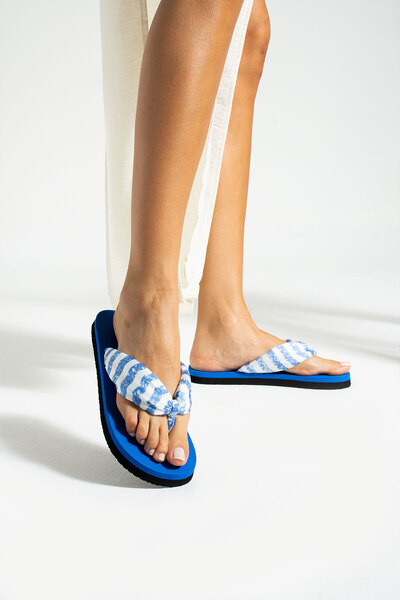 Bermody Bella Mavi Şifon Puf Kumaş Parmak Arası Acıtmaz Plaj Terliği