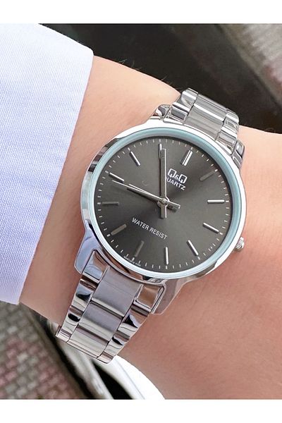 Q&Q QZ5571J95Y Silver Color Women's Wristwatch