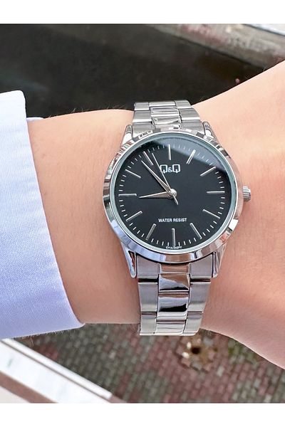 Q&Q QZ5571J94Y Silver Color Women's Wristwatch