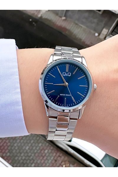 Q&Q QZ5571J96Y Silver Color Women's Wristwatch