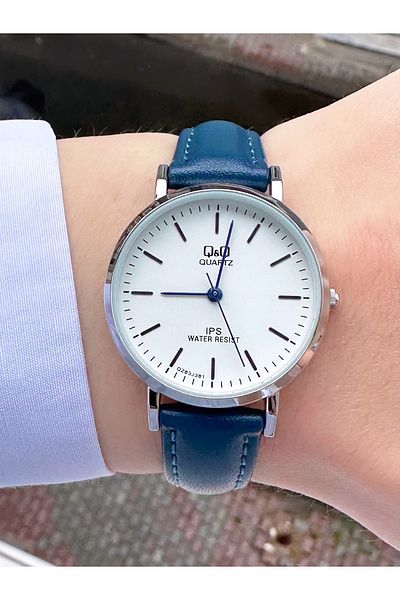 Q&Q QZ5571J99Y Leather Band Women's Wristwatch