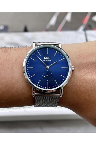 Q&Q  Men's Straw Cord Wristwatch