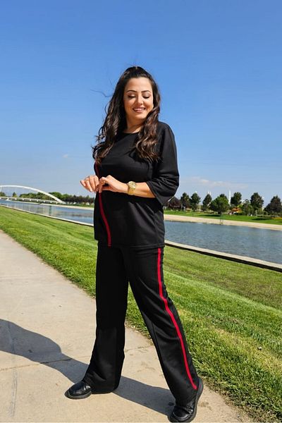 sinemisxxl طقم بدلة رياضية بأكمام كابري من الليكرا بحبل مزدوج من الأعلى والأسفل