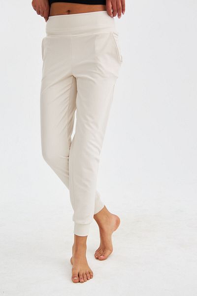 LILIAN Beige Miya Jogger