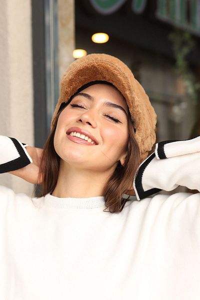REMSA Women's Plush Captain Sailor Hat RKŞ-05 Camel