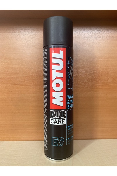 Motul MC CARE E9 WASH & WAX SPRAY 400 ML