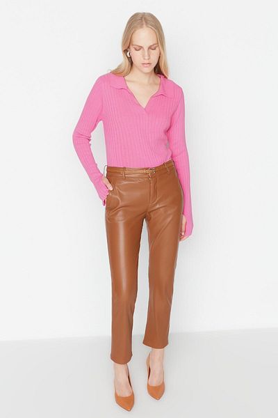 Trendyol Collection Pulover tricotat cu guler polo cu mâneci roz TWOAW21KZ1113