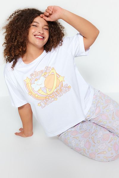 Trendyol Curve Pink Printed Knitted Pajamas Set TBBAW24AI00023