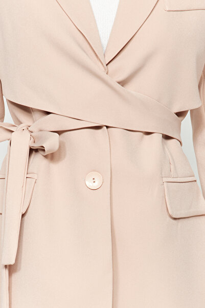 Trendyol Collection Tkaná bunda s kamennou regulérní podšívkou TWOAW21CE0320