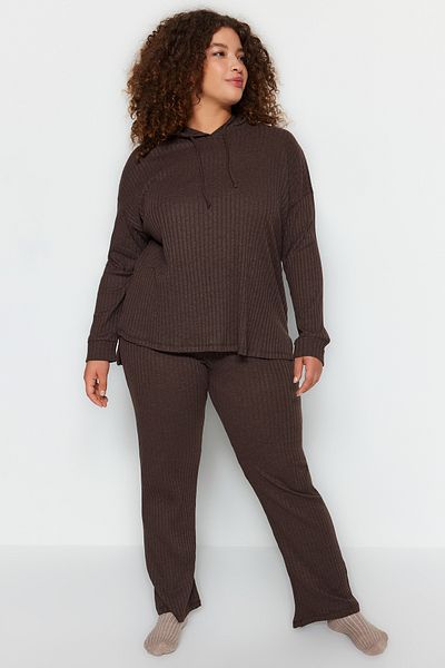 Trendyol Curve Plus-Size-Camisole-Set mit Kapuzenkragen und entspannter Passform – TBBAW23CP00016