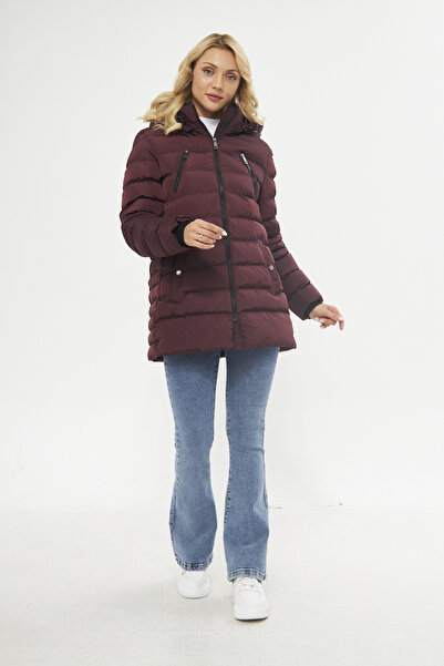 DYNAMO Women's Burgundy Hooded Detachable Comfortable Fit Thick Short Coat 5010
