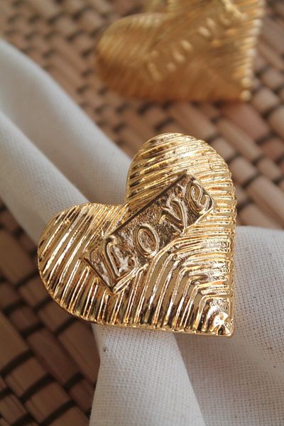 Emtory Home 6 Τεμάχια Gold Love Heart Μεταλλικό Δαχτυλίδι Χαρτοπετσέτας - Κρεμάστρα