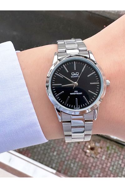 Q&Q QZ5571J90Y Silver Color Women's Wristwatch