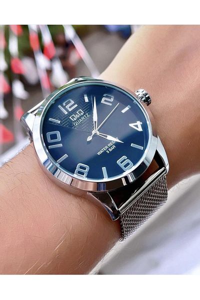 Q&Q Men's Wicker Cord Wristwatch