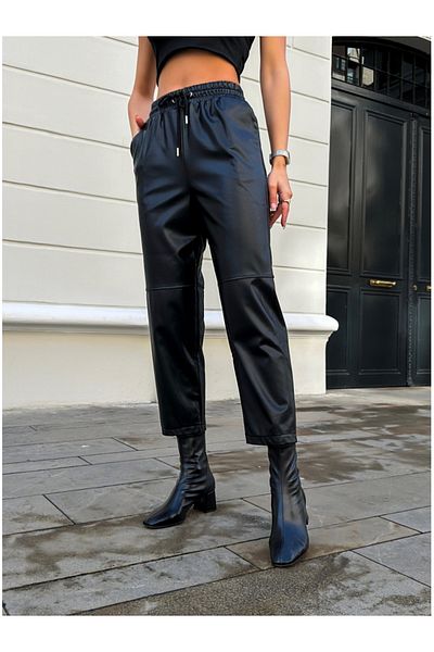 Elif Özbey Butik Black Stripe Detailed Leather Trousers