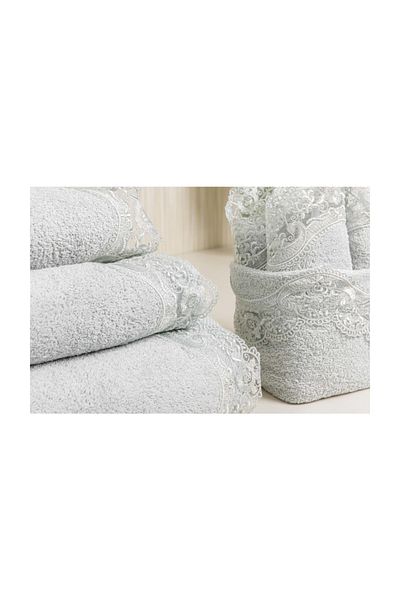 Gül Güler Pearl Lace Face Towel