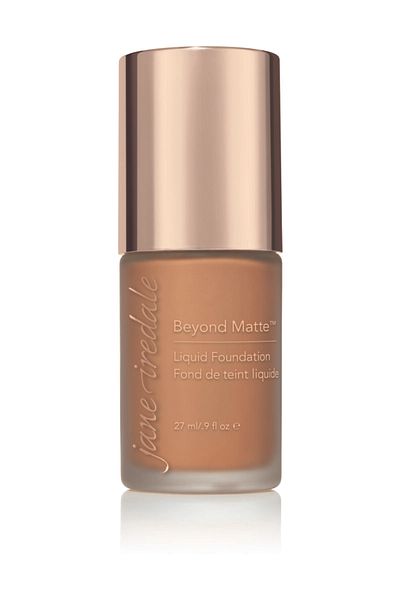 Jane Iredale كريم أساس سائل غير لامع - كريم أساس سائل غير لامع رقم: M12